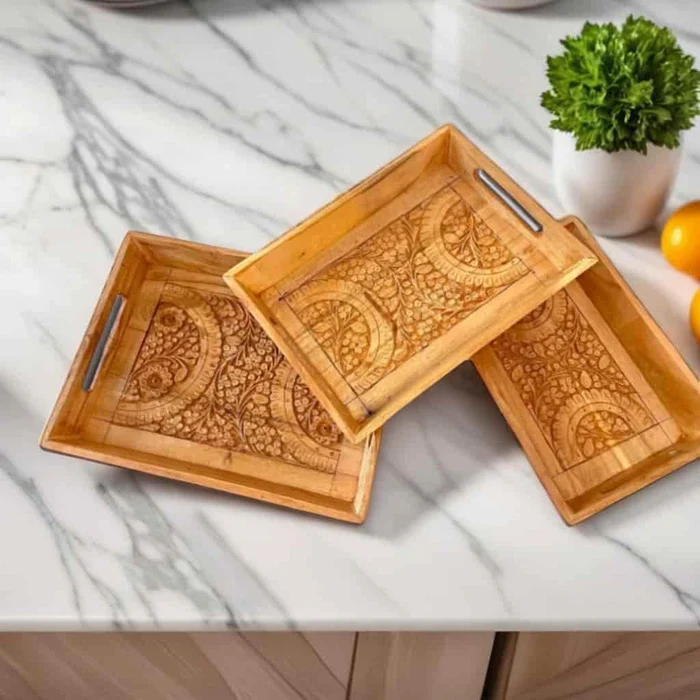 Carved_Wooden_Tray_Set
