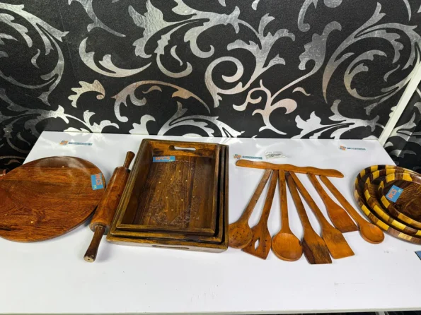 Wooden Kitchen Deals Utensil Set – Tray, Chakla Belan & Plates | Deal 5500